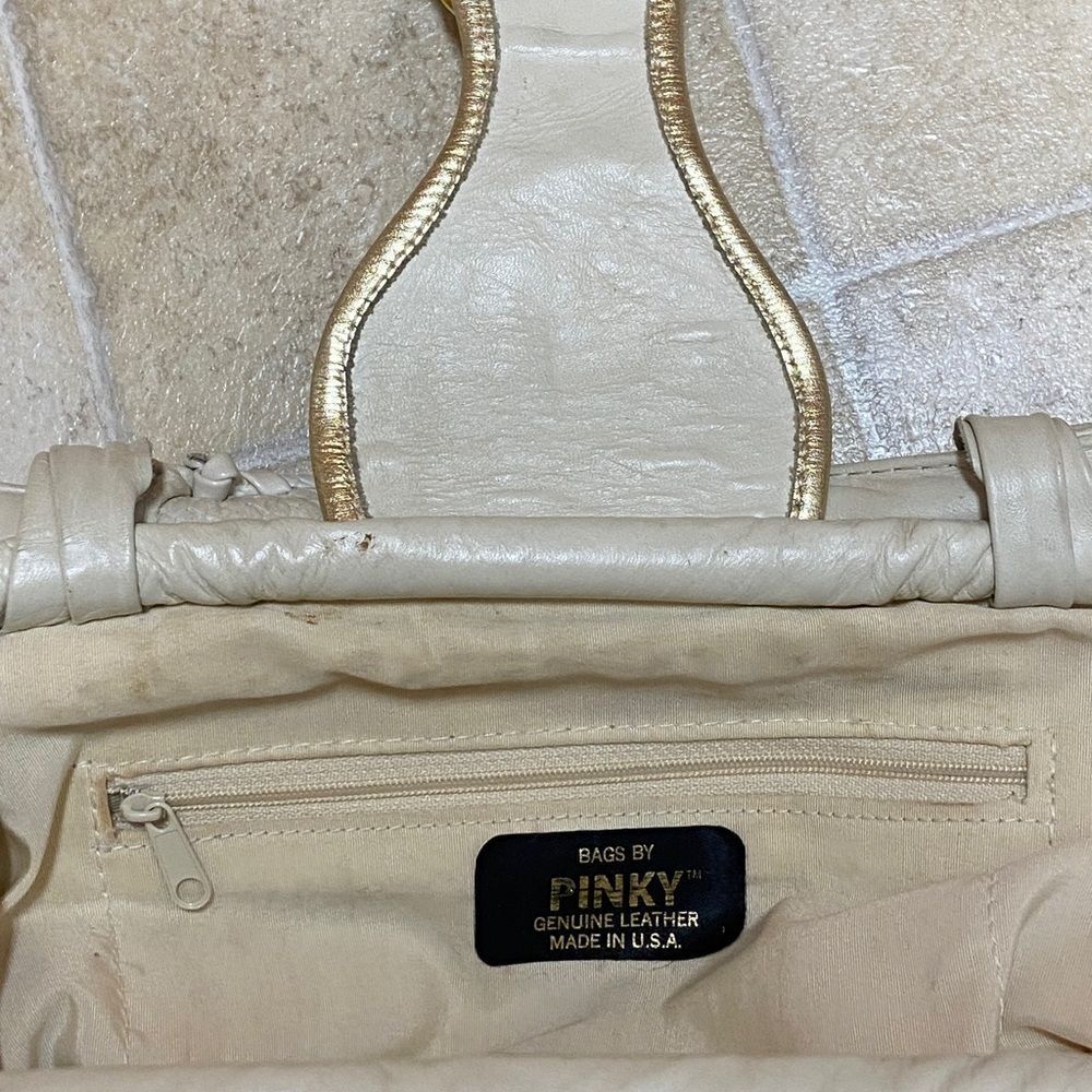 VTG,BAGS BY PINKY GENUINE LEADER MADE IN USA Elegant Cream and Gold Women's Bag - Picture 4 of 16